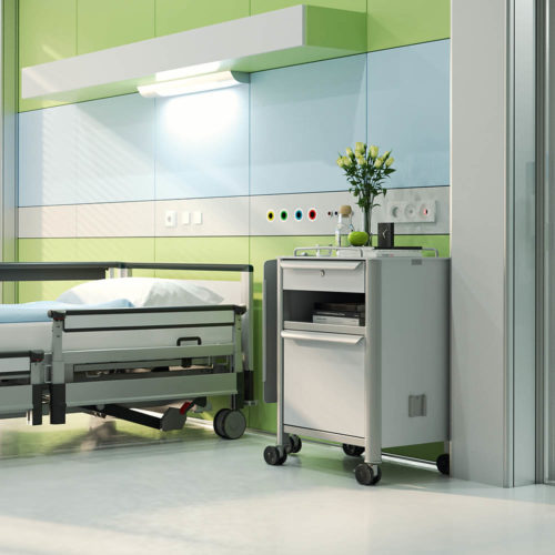 Krankenbett und Schrank Grün